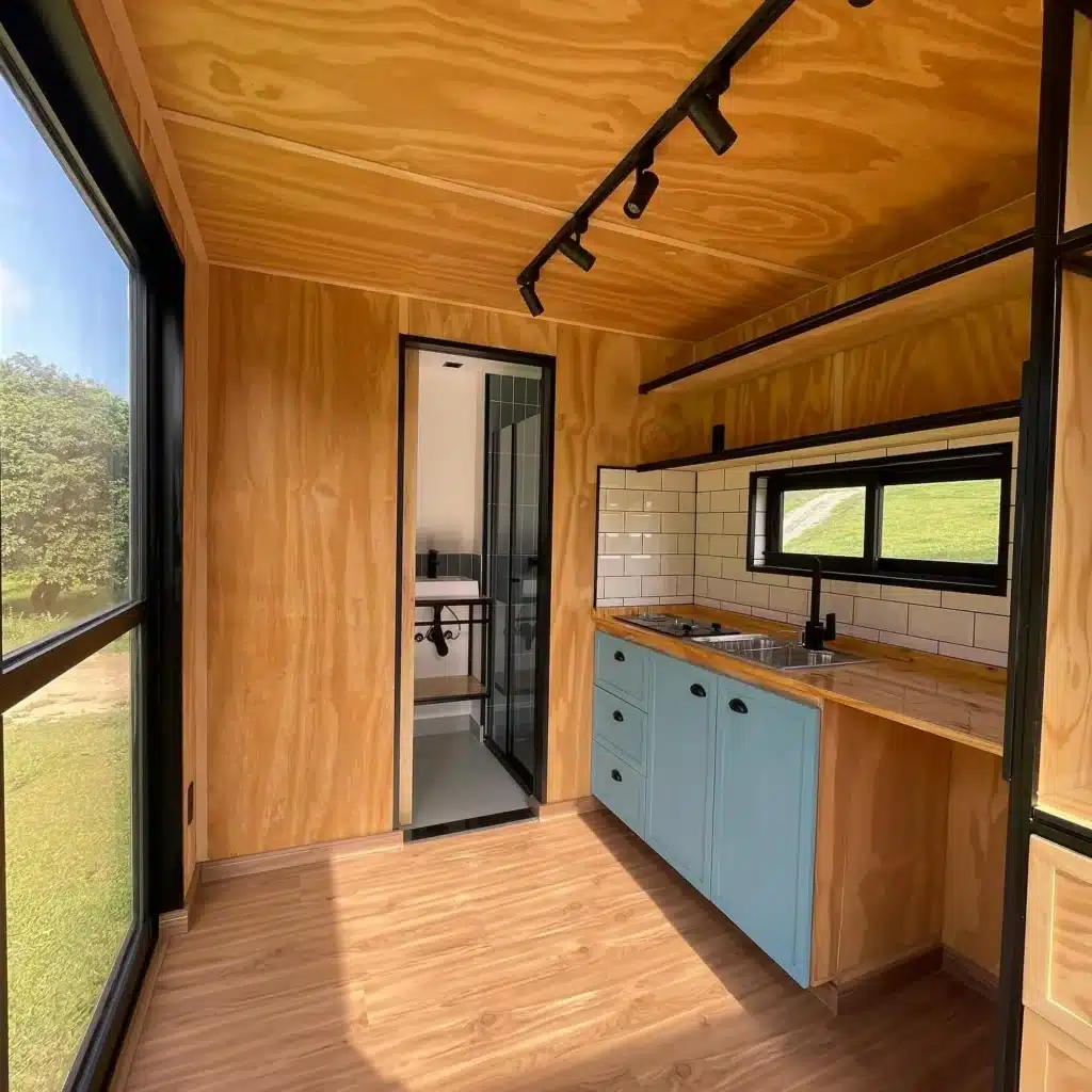 Custom 20ft Cozy Cabin Container House