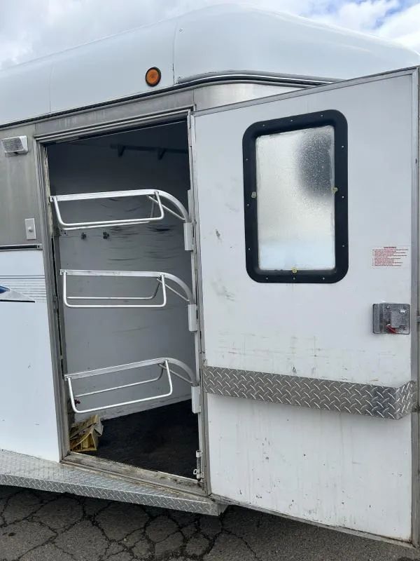 2000 Morgan Built 3 Horse Bumper Pull Trailer with Carpeted Tack Room — view 8