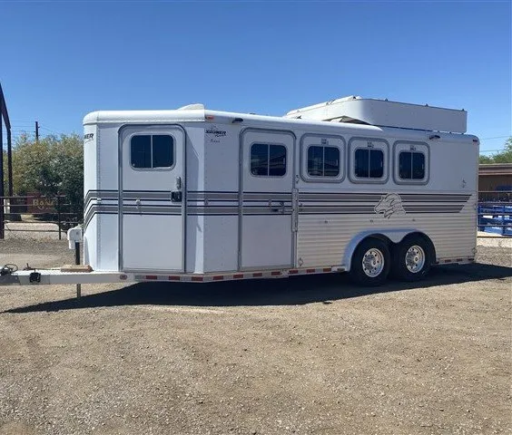 2000 Sooner 4 Horse Bumper Pull with Extra-Large Dressing Room — view 5