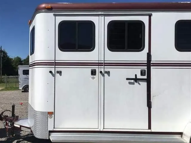2007 Hawk 2 Horse Bumper Pull with Side Ramp and Dressing Room — view 19