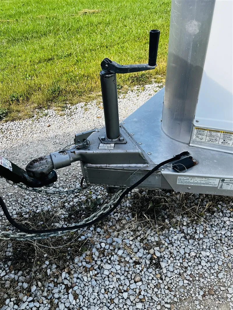 2015 4 Star 2 Horse Slant Load Bumper Pull with Rear Tack Room — view 14