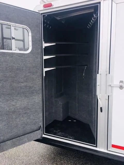 2018 Platinum Coach 3 Horse Bumper Pull with Mangers and Rear Tack — view 16