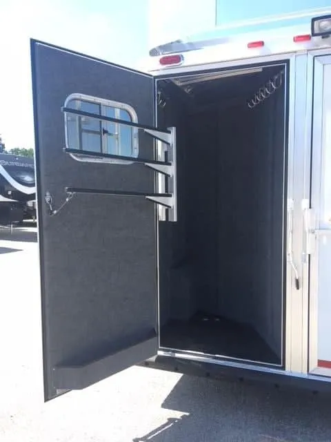 2018 Platinum Coach 3 Horse Bumper Pull with Mangers and Rear Tack — view 21