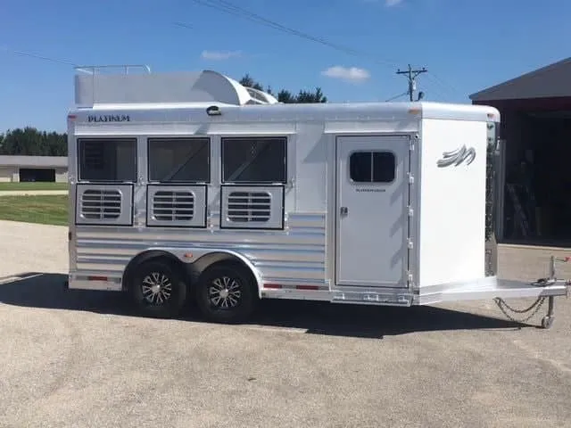 2018 Platinum Coach 3 Horse Bumper Pull with Mangers and Rear Tack — view 8